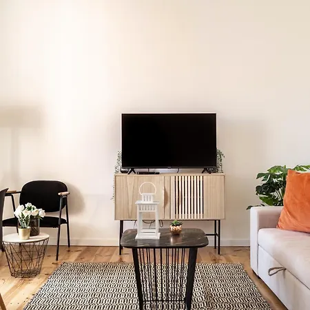 Akicity Penha Peace * Lisbon