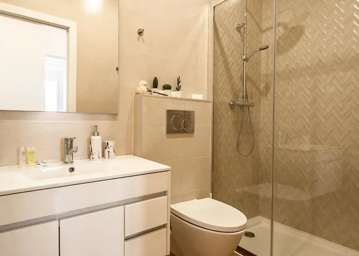 Akicity Penha Peace * ליסבון