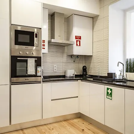 Akicity Penha Peace * Lissabon